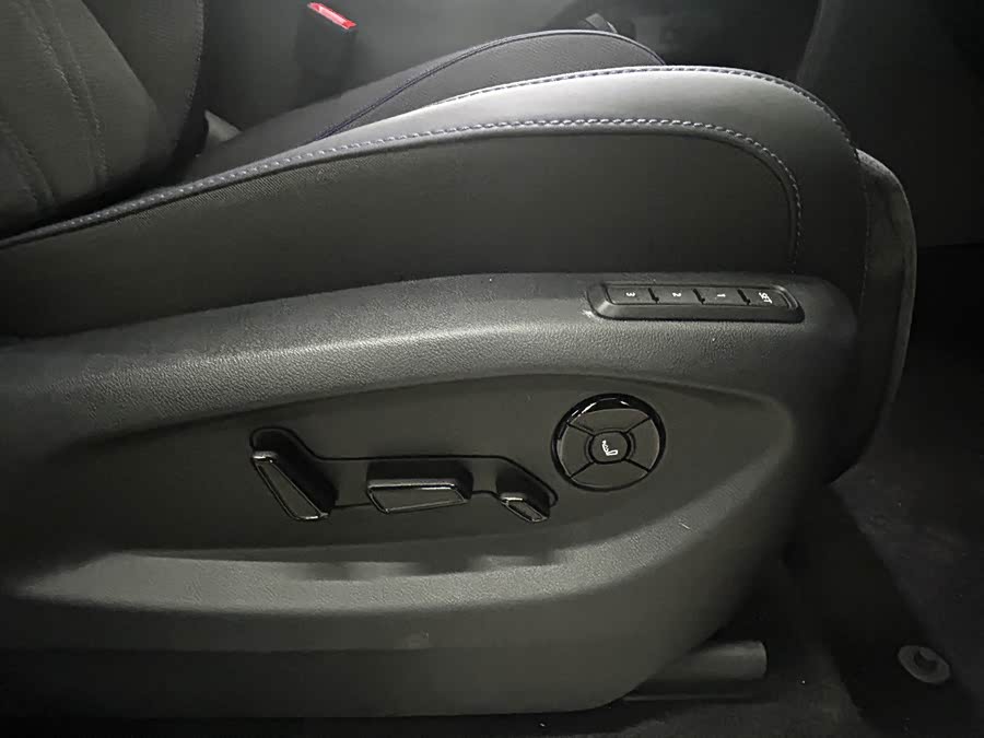 Volkswagen Teramont immagine di auto #15