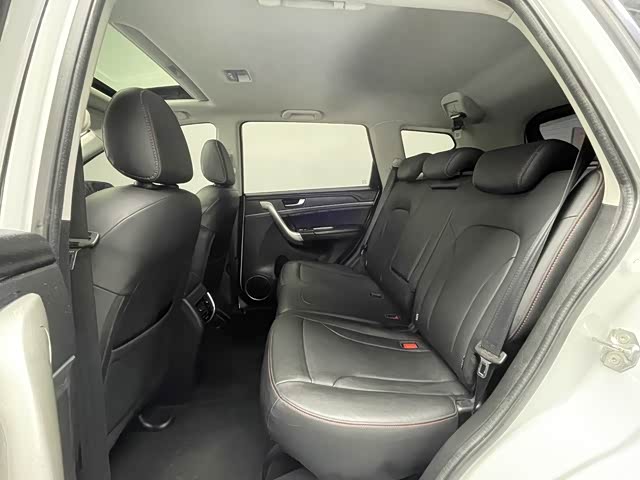 Haval M6 2019 #15 Haval M6 2019 car image #15