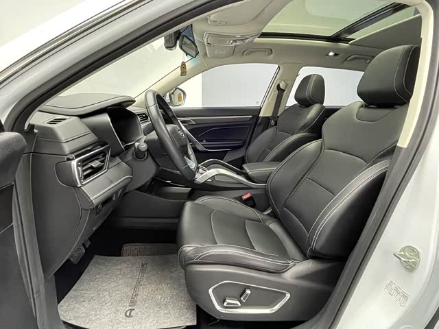 GEELY Boyue 2020 #15 GEELY Boyue 2020 car image #15