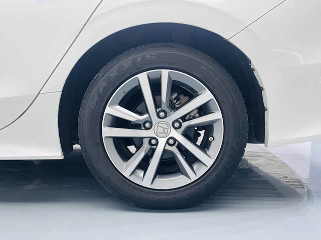 Honda Civic 2023 car image #15