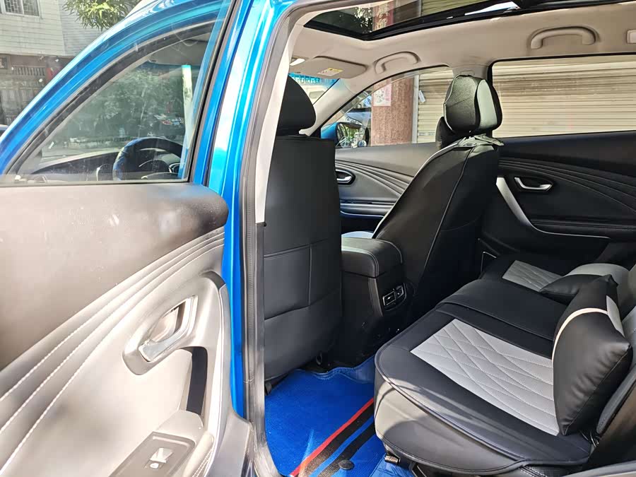 Jetour X70 2019 car image #15