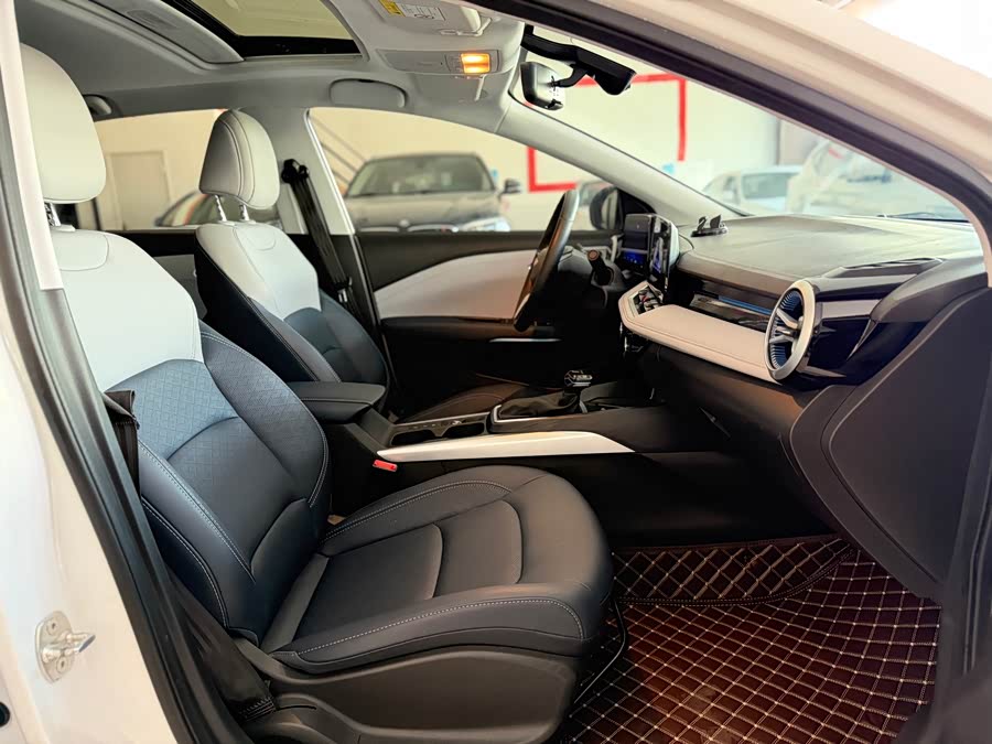 Chevrolet Monza 2023 #15 Chevrolet Monza 2023 car image #15