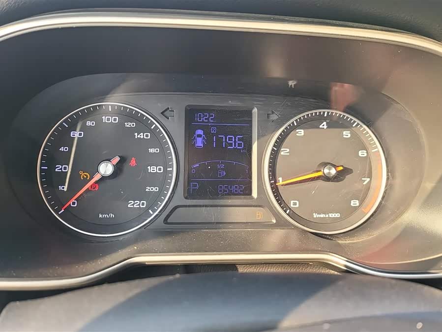 Roewe RX3 2020 изображение автомобиля #15