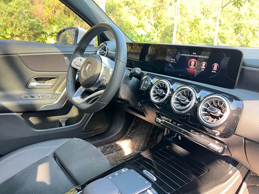 Mercedes-Benz A Class 2021 car image #15