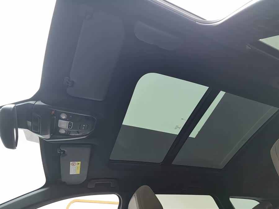 Peugeot 5008 2019 car image #15