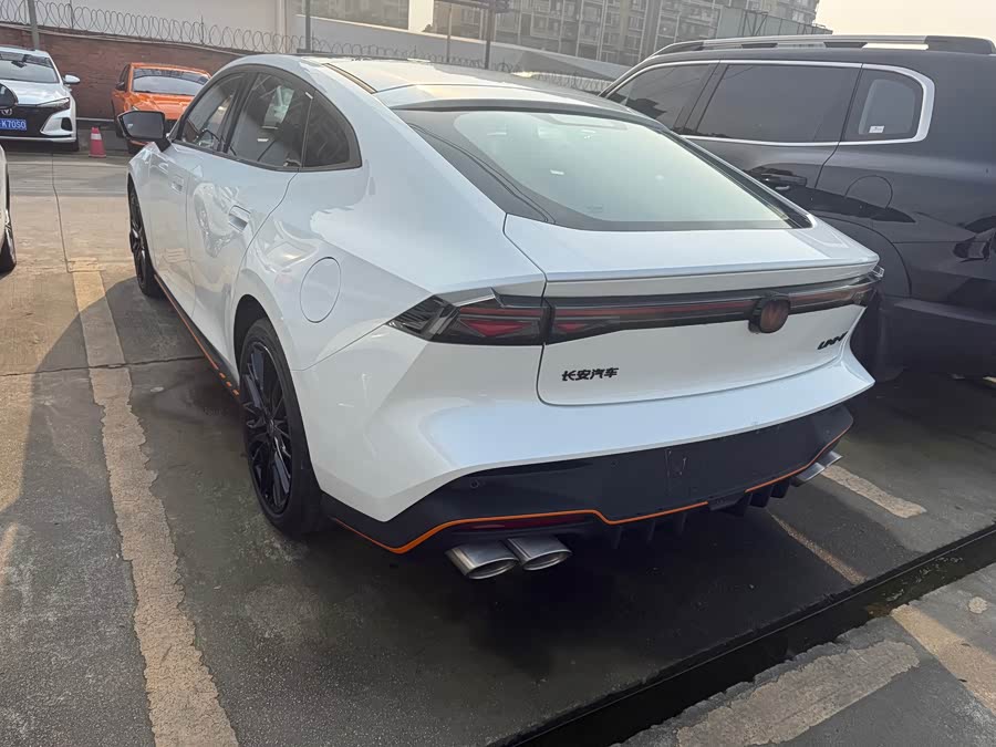 Changan UNI-V 2025 car image #15