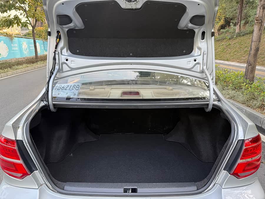 Toyota Corolla (Classic) 2012 imagen de coche #15