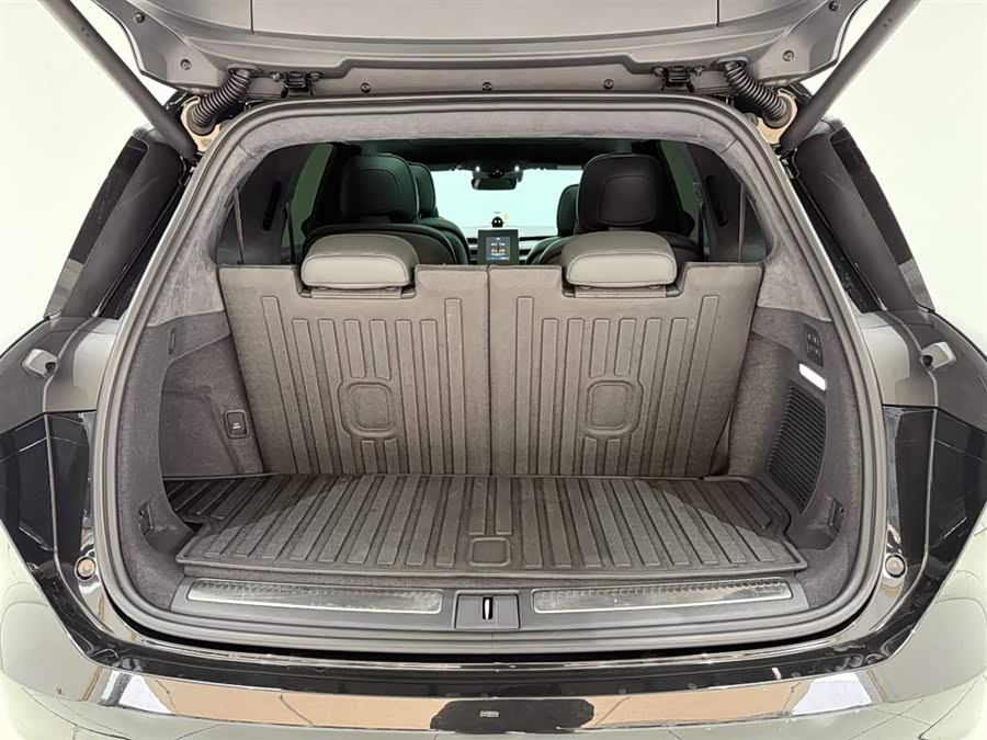 蔚来 蔚来ES8 2024 汽车图片 #15