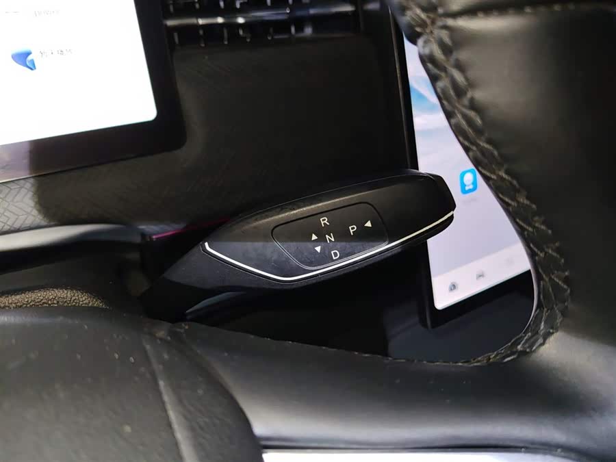 Chery Exploration 06 C-DM 2024 immagine di auto #15