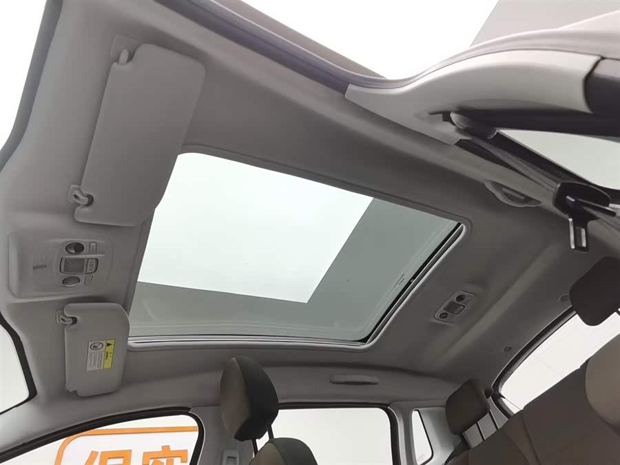 Peugeot 2008 2014 car image #15