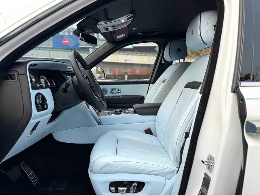 劳斯莱斯 库里南 2021 #15 劳斯莱斯 库里南 2021 汽车图片 #15