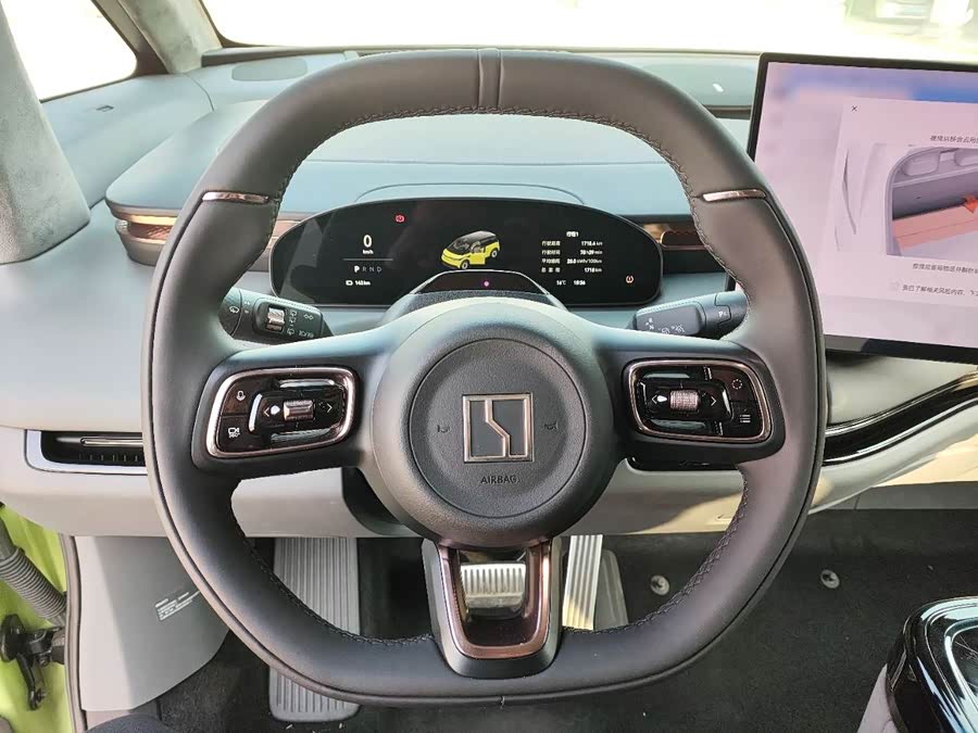 极氪 极氪MIX 2024 汽车图片 #15