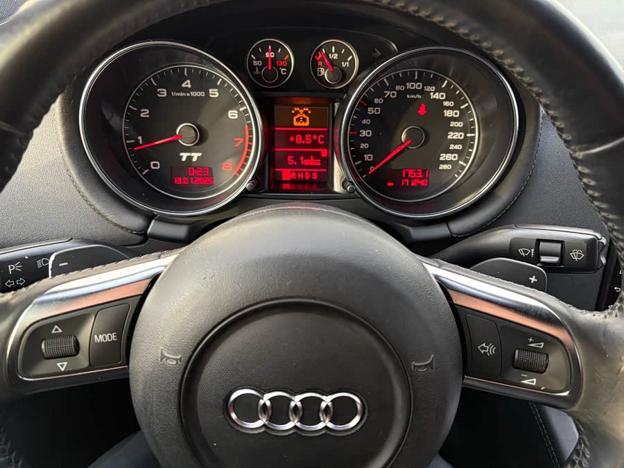 Audi TT 2008 #15 Audi TT 2008 car image #15