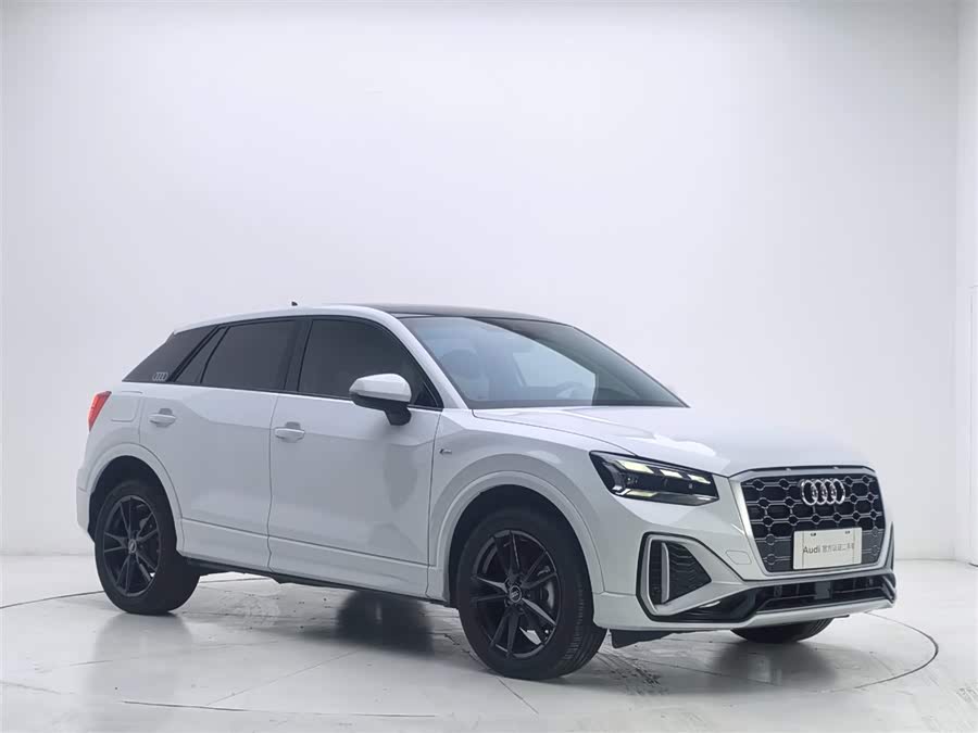 Audi Q2L 2023 #15 Audi Q2L 2023 car image #15