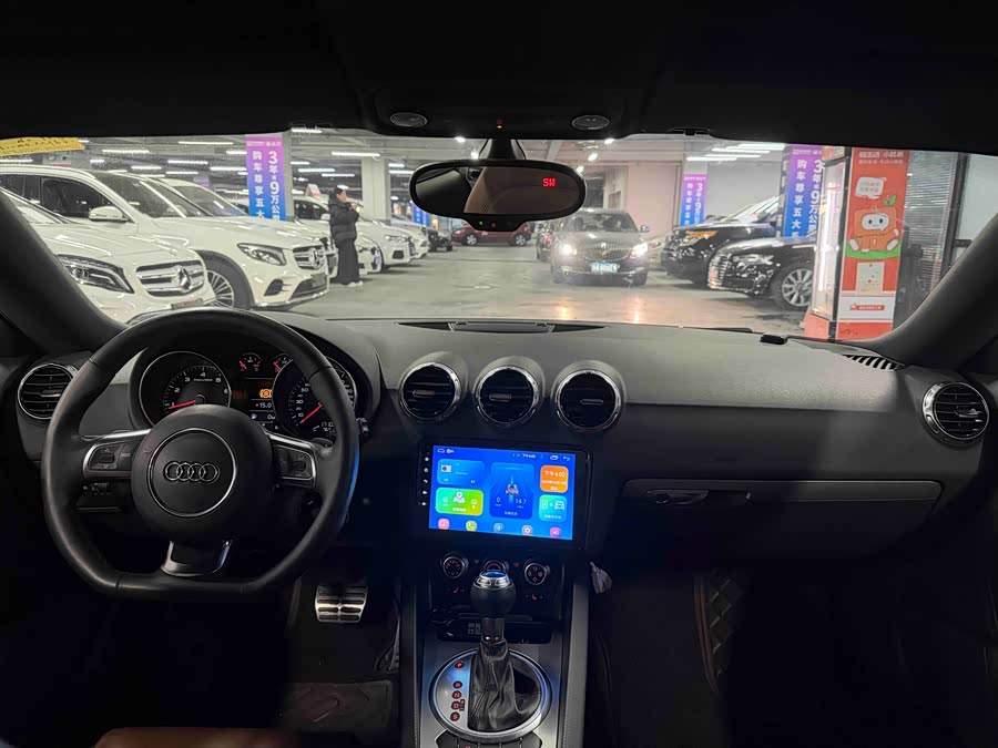 Audi TT 2012 car image #15