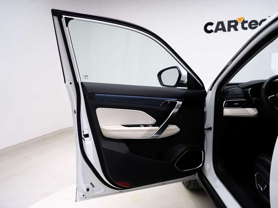 GEELY Boyue 2022 car image #15