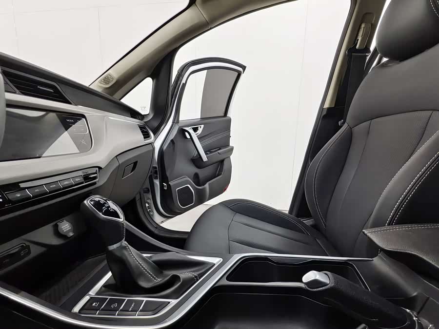 GEELY Vision X3 2018 car image #15