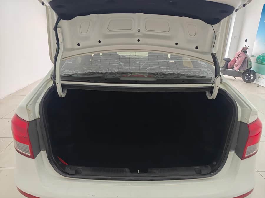 起亚 起亚K2 2014 汽车图片 #15