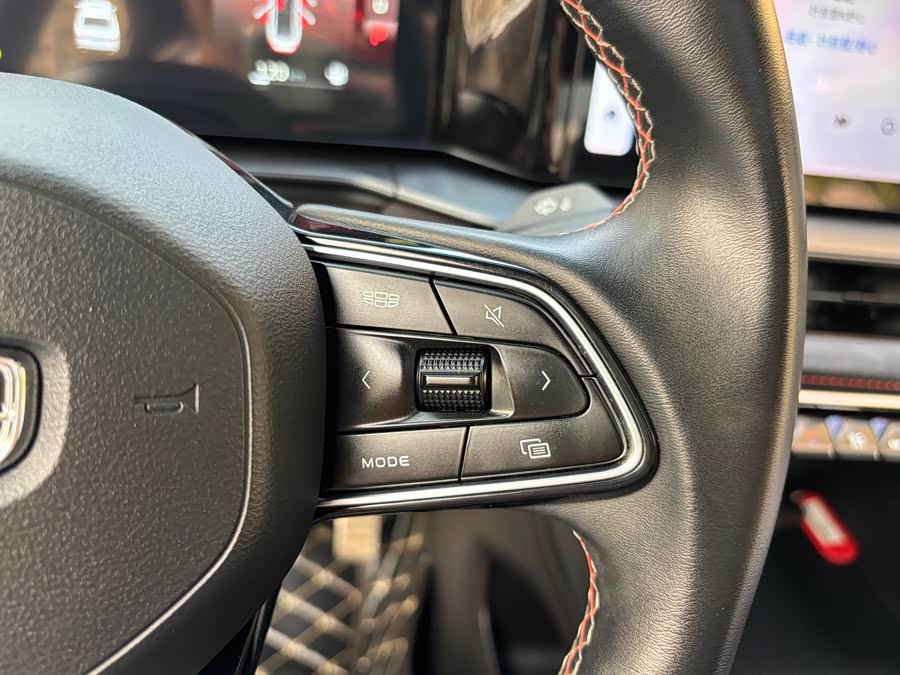 GEELY Binray 2022 #15 GEELY Binray 2022 car image #15