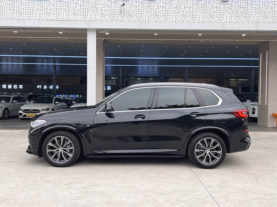 BMW X5 (Imported) 2021 car image #15