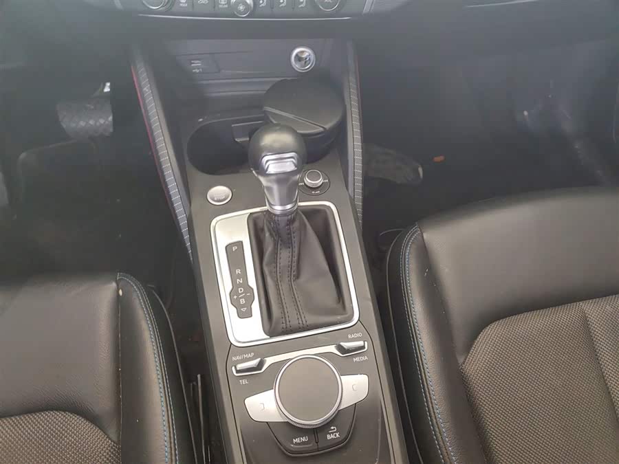 奥迪 奥迪Q2L e-tron 2021 汽车图片 #15