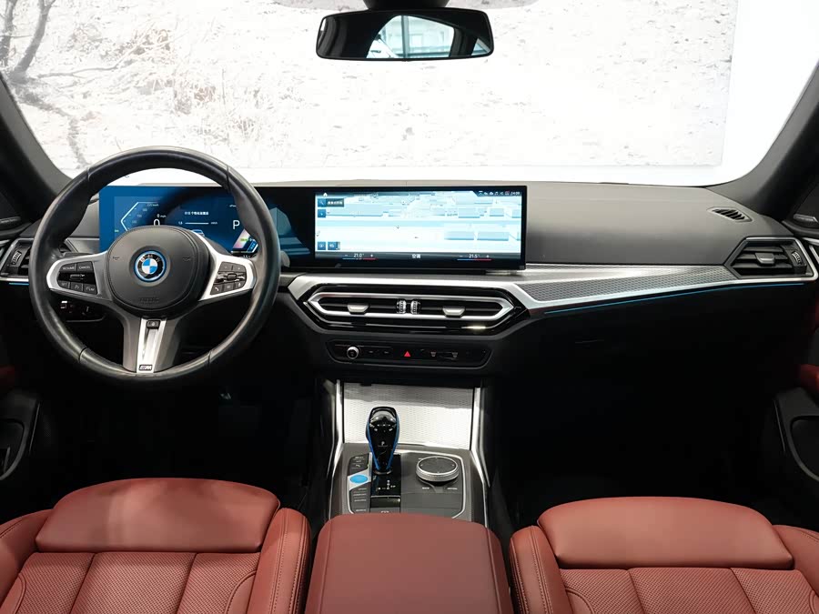 BMW i4 2023 car image #15