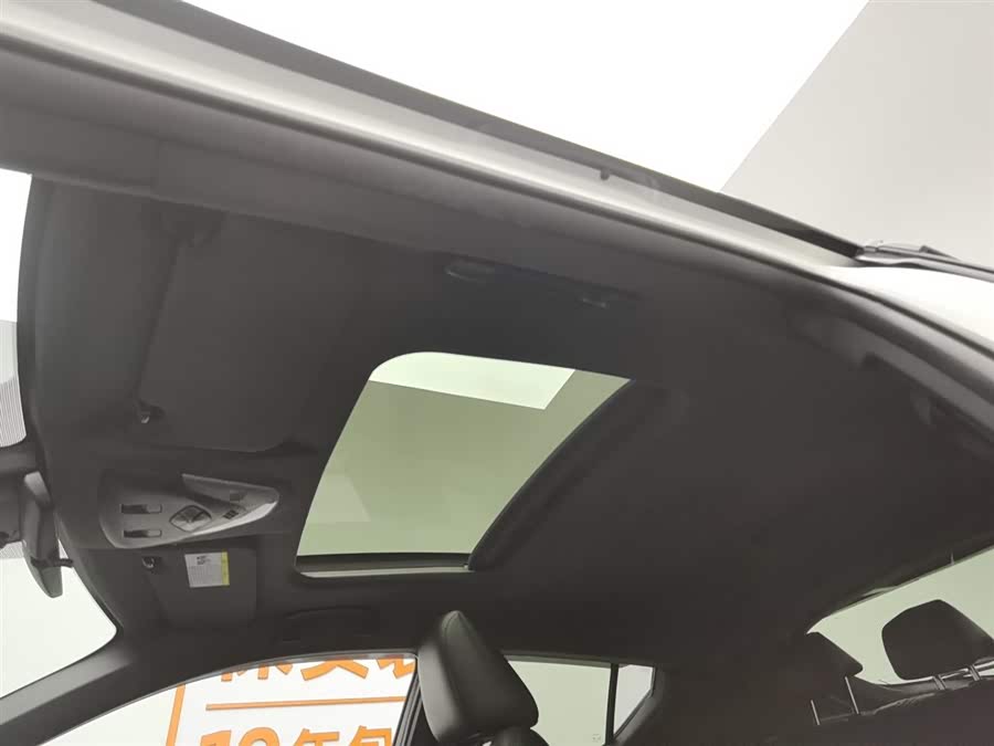 Toyota C-HR 2019 immagine di auto #15