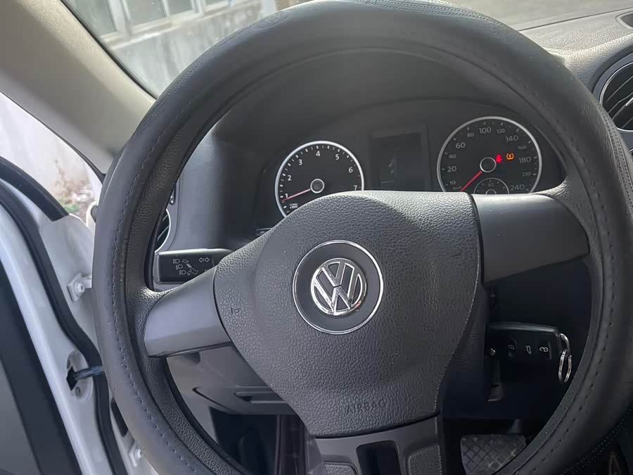 Volkswagen Tiguan 2017 #15 Volkswagen Tiguan 2017 car image #15