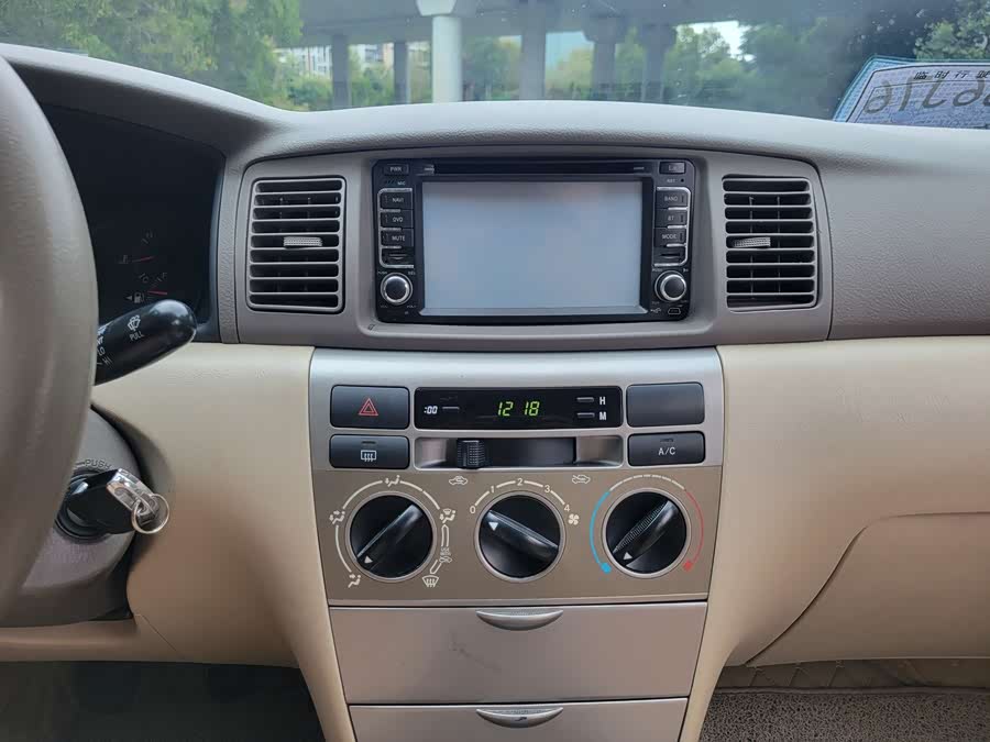 Toyota Corolla (Classic) 2012 #15 Toyota Corolla (Classic) 2012 immagine di auto #15