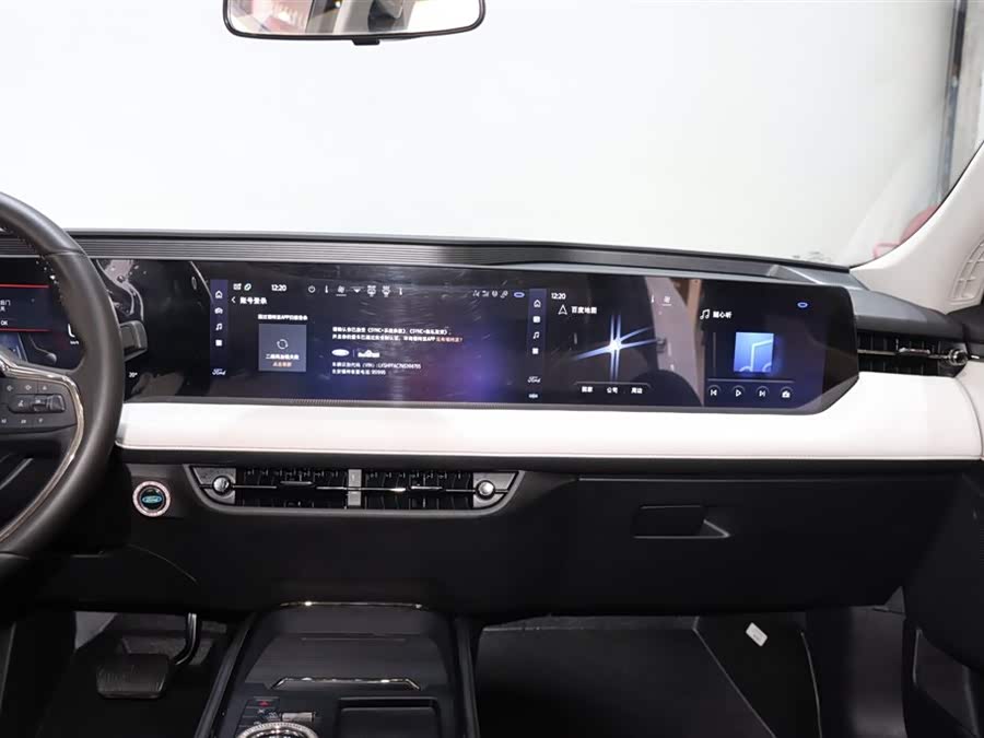 Ford Mondeo 2022 car image #15