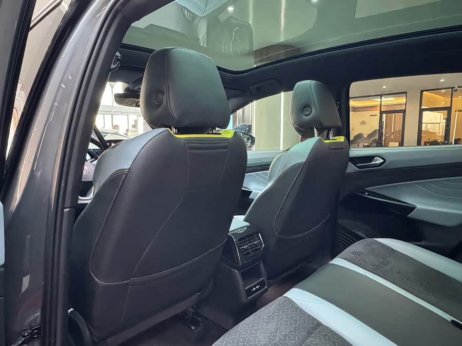 Volkswagen ID.4 X 2022 صورة سيارة #15