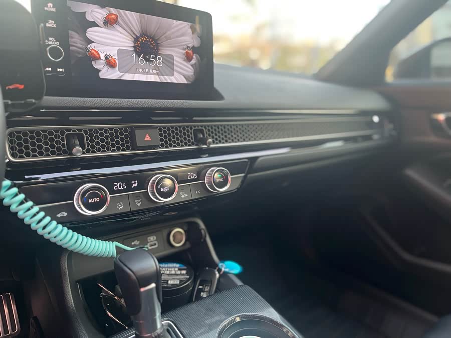 Honda Civic 2024 car image #15