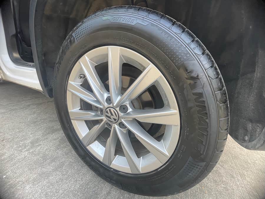 Volkswagen Tiguan 2018 #15 Volkswagen Tiguan 2018 car image #15