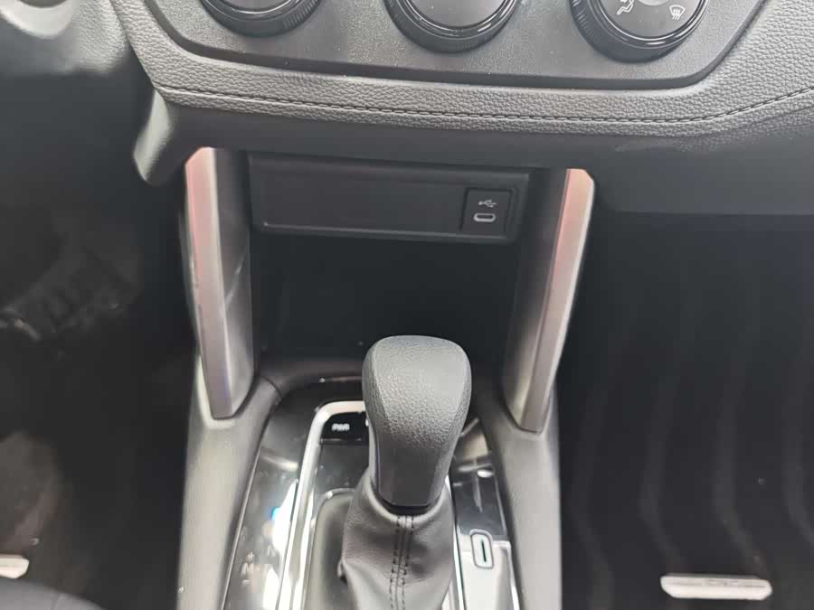 Toyota Corolla Cross 2025 car image #15