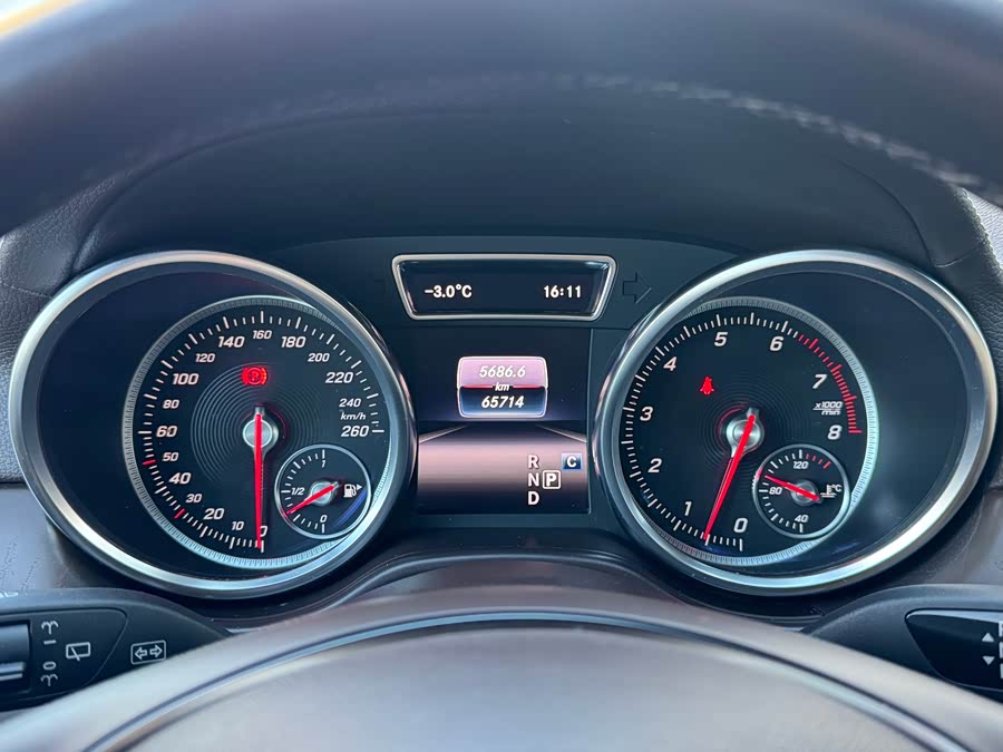 Mercedes-Benz GLE Class 2017 #15 Mercedes-Benz GLE Class 2017 car image #15