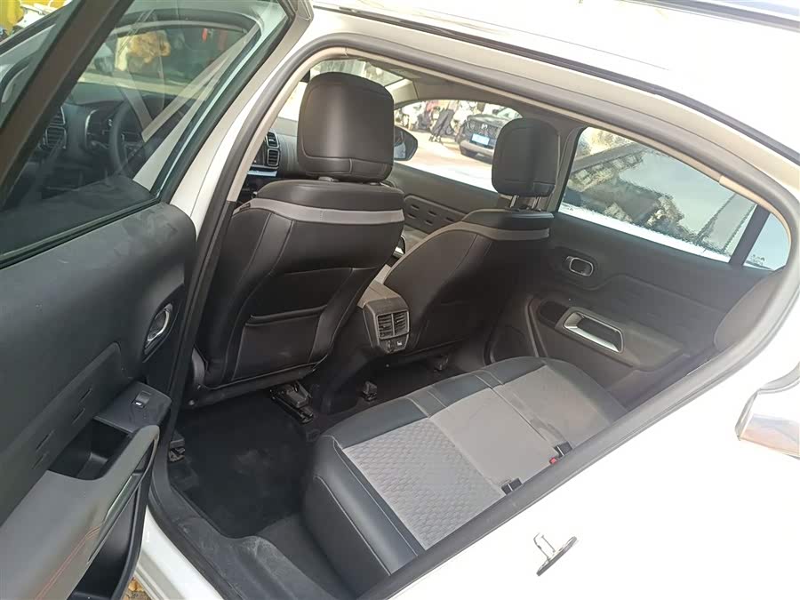 Citroen C5 AIRCROSS 2017 #15 Citroen C5 AIRCROSS 2017 car image #15