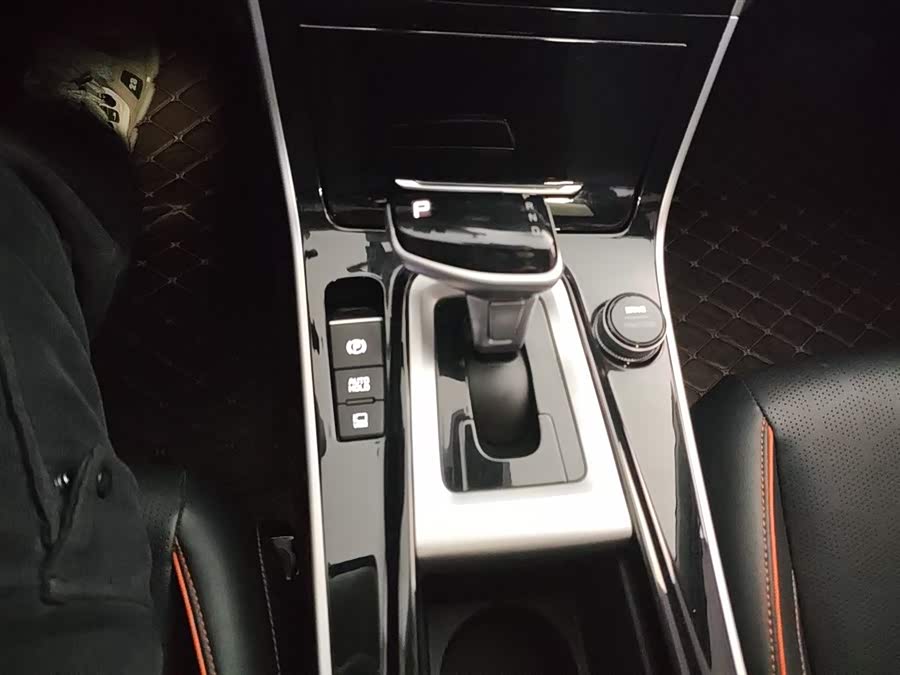 Kia Seltos 2024 car image #15