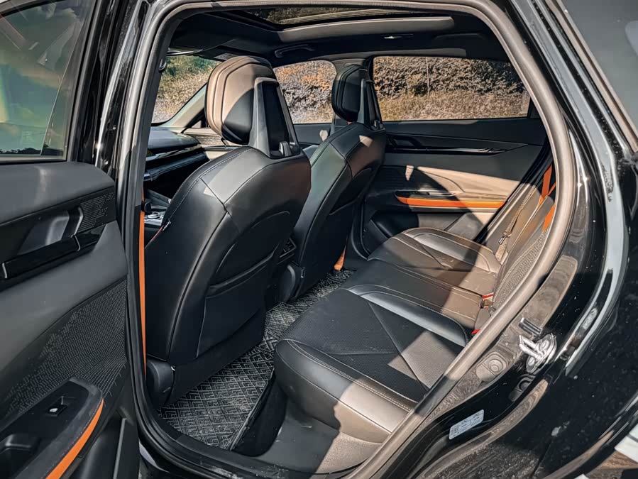 Changan UNI-V 2022 car image #15