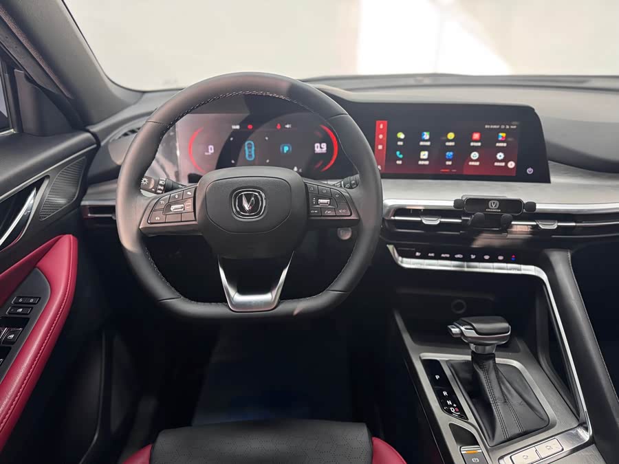 Changan CS35 Plus 2021 изображение автомобиля #15