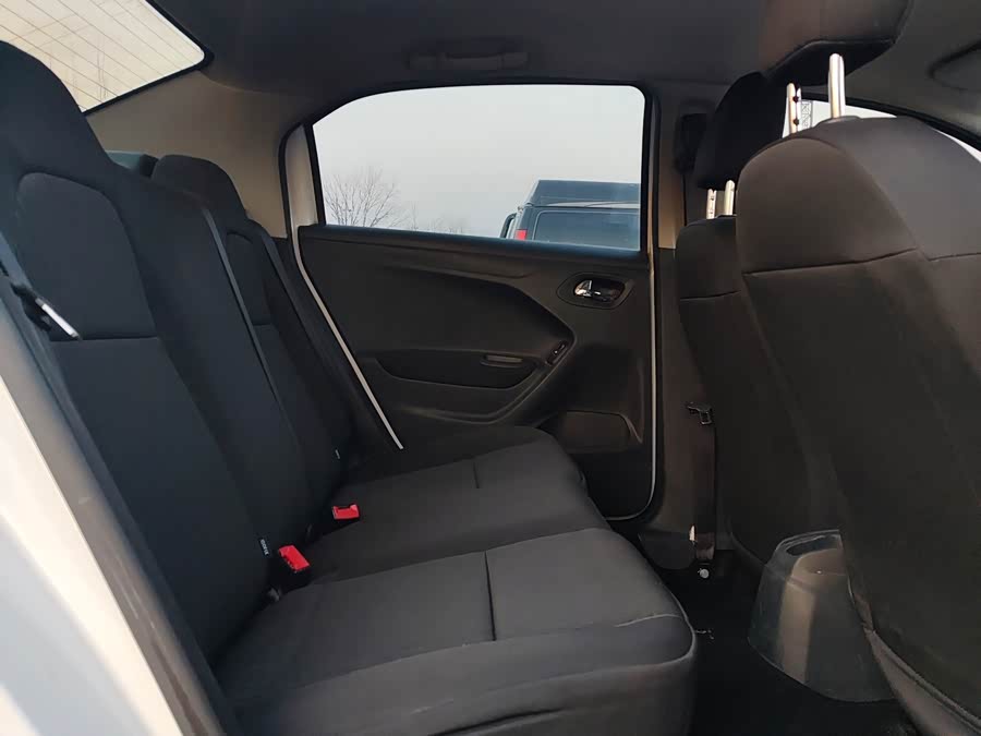 Citroen C-Elysée 2014 imagem de carro #15