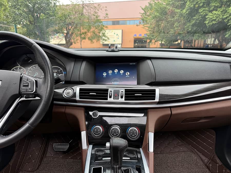 Haval H7 2018 #15 Haval H7 2018 car image #15