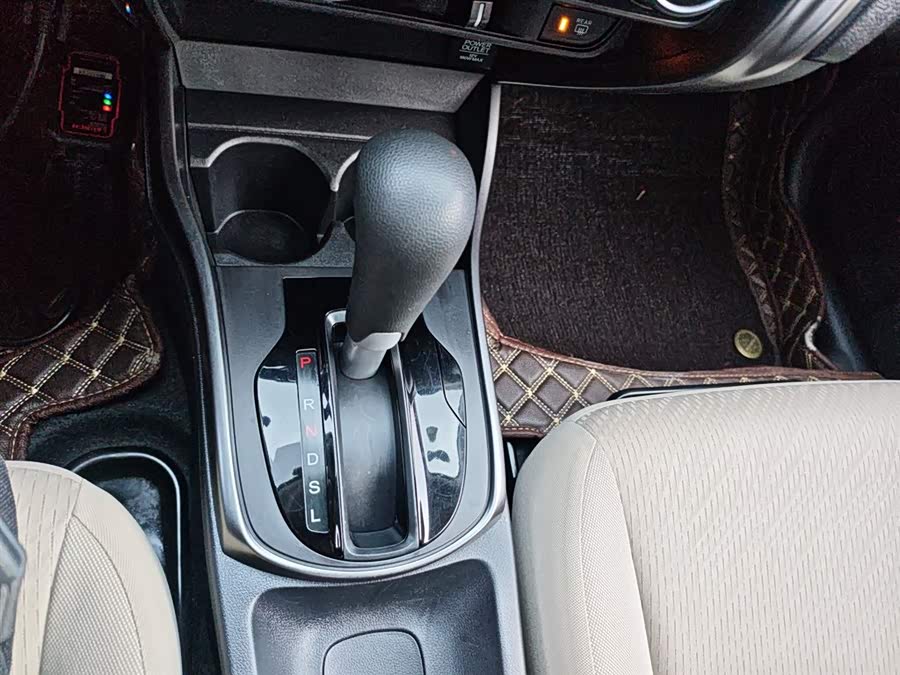 Honda Greiz 2019 изображение автомобиля #15