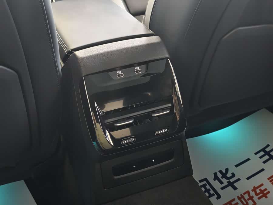 Audi FAW Audi A5L 2025 #15 Audi FAW Audi A5L 2025 car image #15