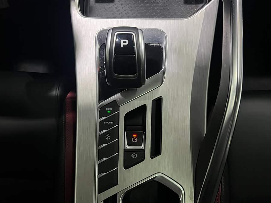 GEELY Coolray 2021 #15 GEELY Coolray 2021 car image #15
