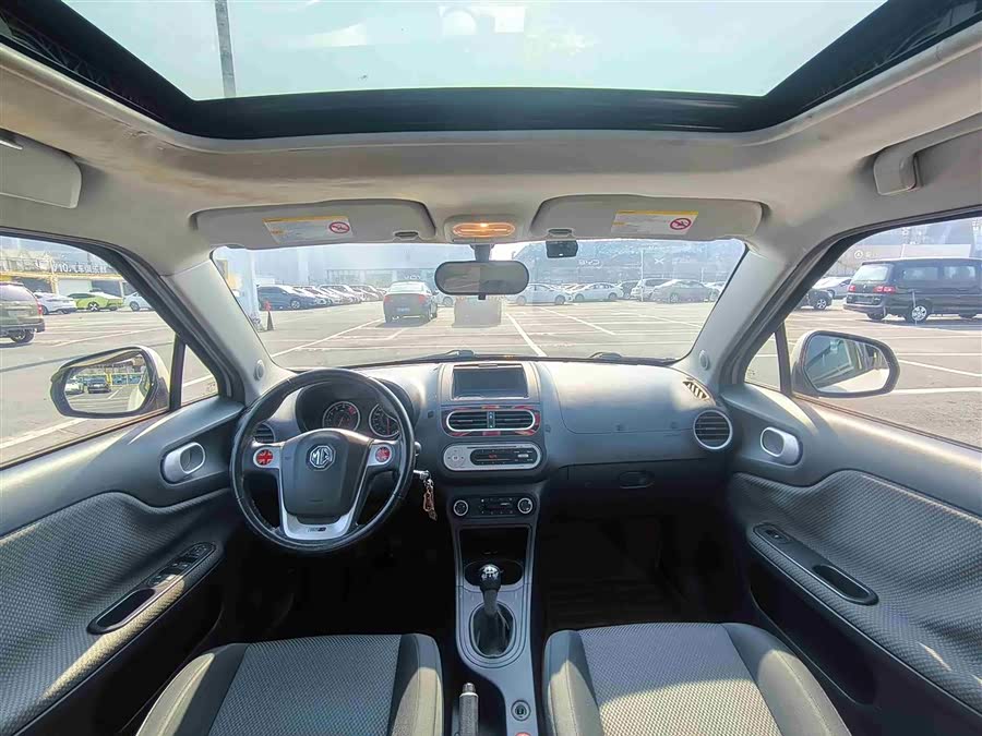 MG 3 2015 car image #15