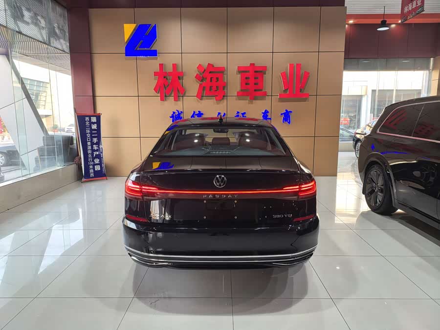Volkswagen Passat 2025 car image #15