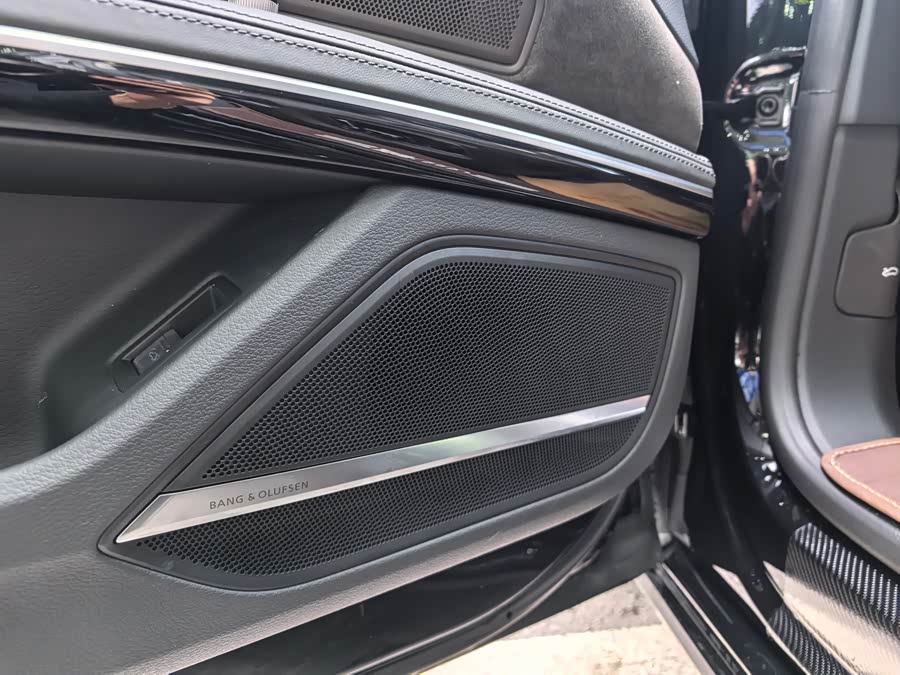 Audi A8 2020 immagine di auto #15