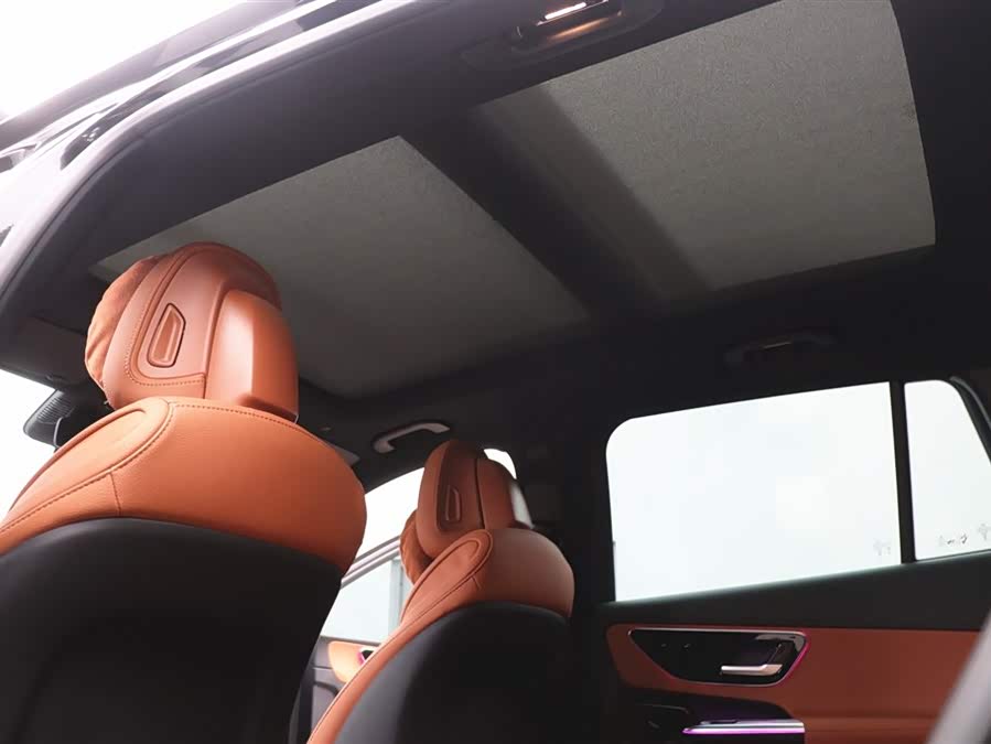 Mercedes-Benz GLC Class 2025 #15 Mercedes-Benz GLC Class 2025 car image #15