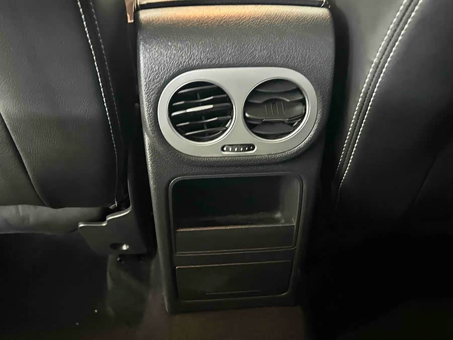 Volkswagen Tiguan 2019 car image #15