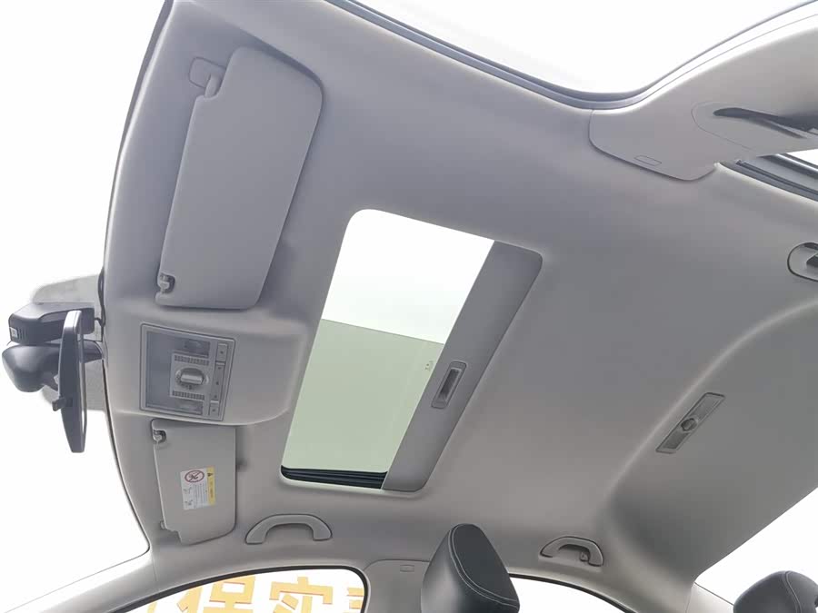 Skoda Rapid 2020 immagine di auto #15